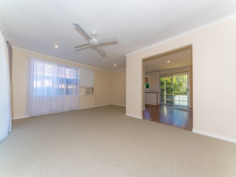 16 Karina Drive, Narara NSW 2250
