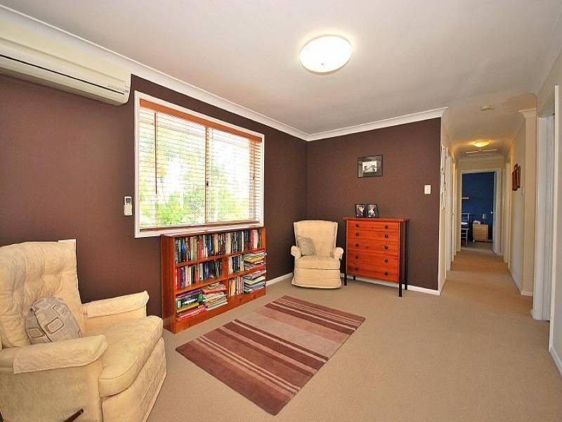 55 Truscott Avenue, Kariong NSW 2250