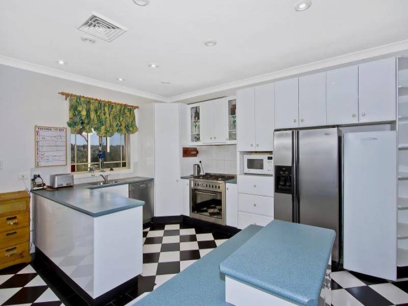 40 Woodview Avenue, Lisarow NSW 2250