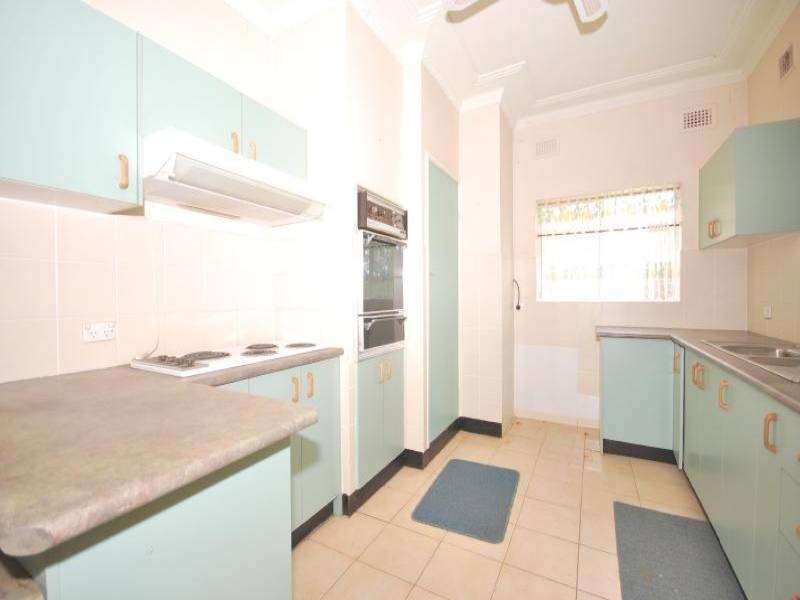 73 The Ridgeway, Lisarow NSW 2250