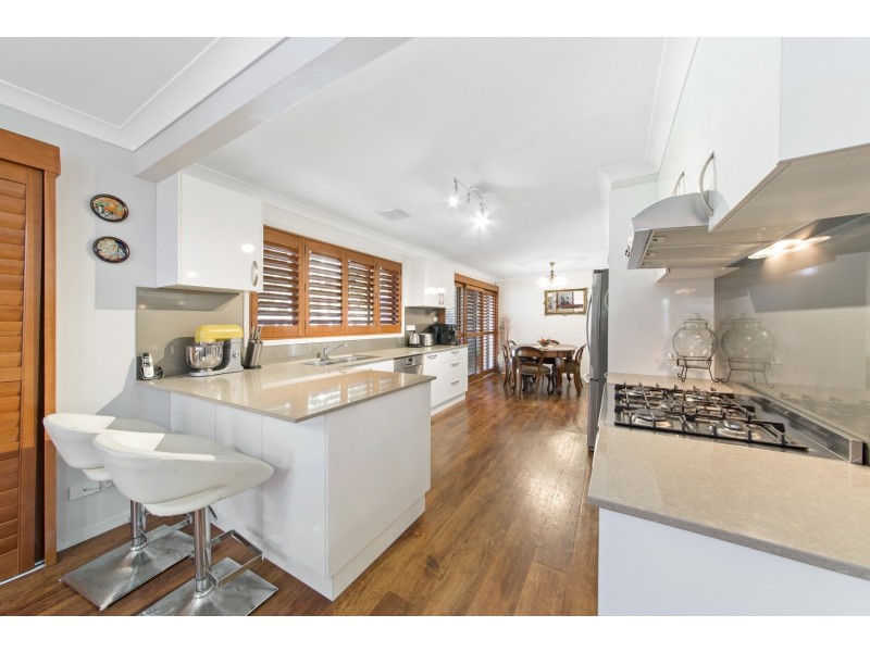 7 Maya Street, Wyoming NSW 2250