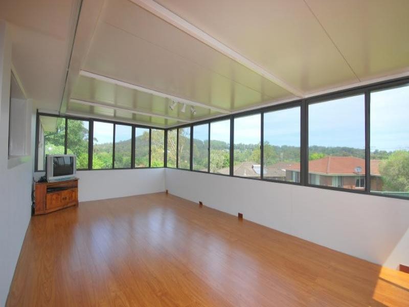 10 Narooma Road, Niagara Park NSW 2250