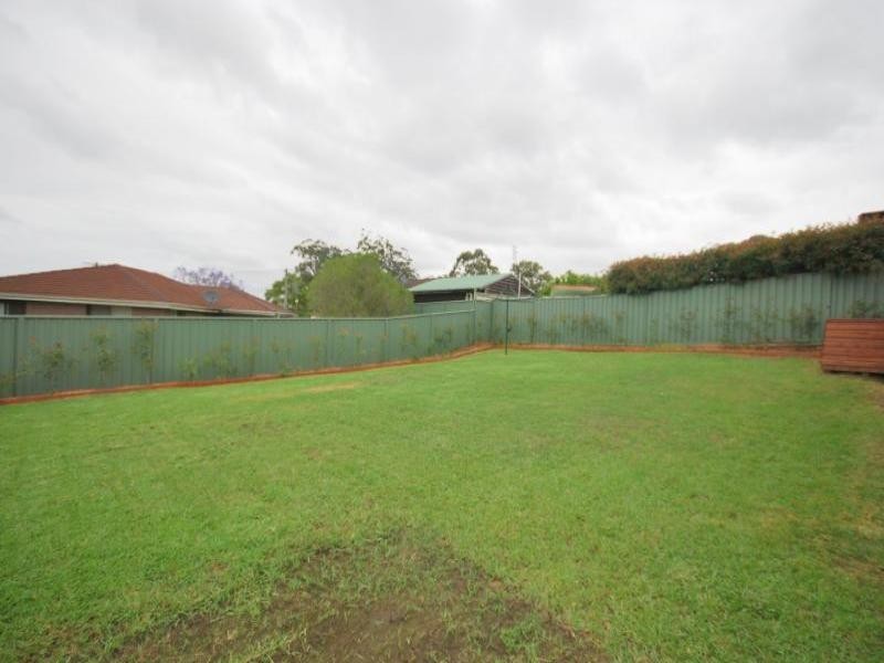 10 Narooma Road, Niagara Park NSW 2250