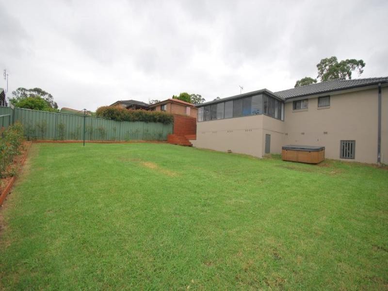 10 Narooma Road, Niagara Park NSW 2250