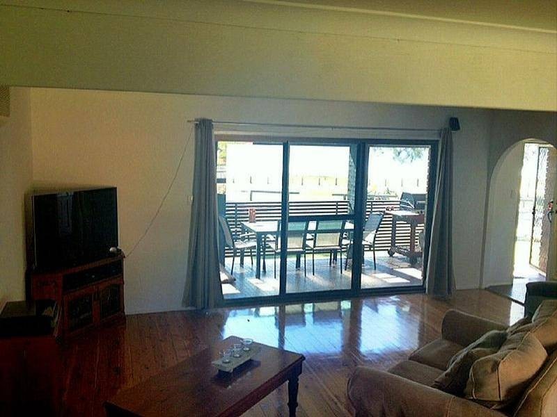 50 Lucinda Avenue, Killarney Vale NSW 2261