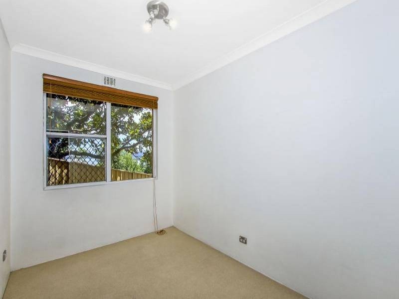 4/100 John Whiteway Drive, Gosford NSW 2250