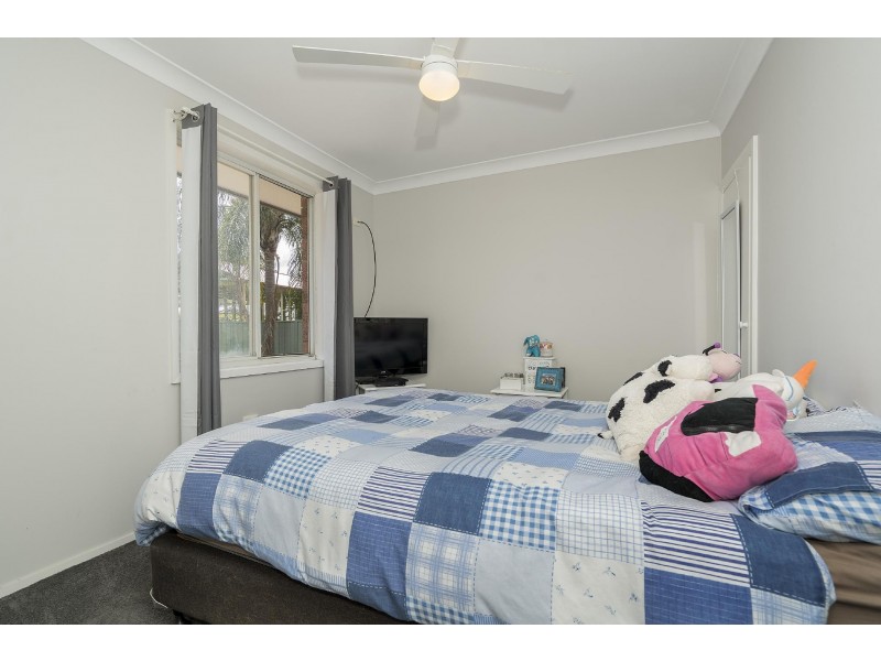 27 Koninderie Pde, Narara NSW 2250