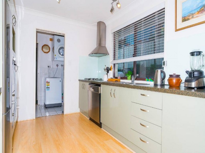 6 Liana Close, Narara NSW 2250