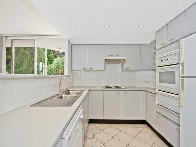 71/91-95 John Whiteway Drive, Gosford NSW 2250