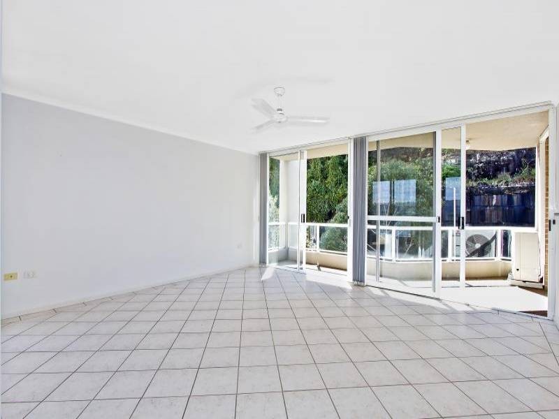 71/91-95 John Whiteway Drive, Gosford NSW 2250