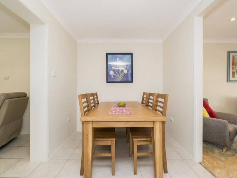 90 Gilda Drive, Narara NSW 2250