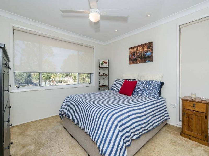 90 Gilda Drive, Narara NSW 2250