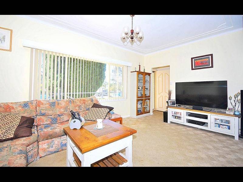 2A Jaques Street, Ourimbah NSW 2258