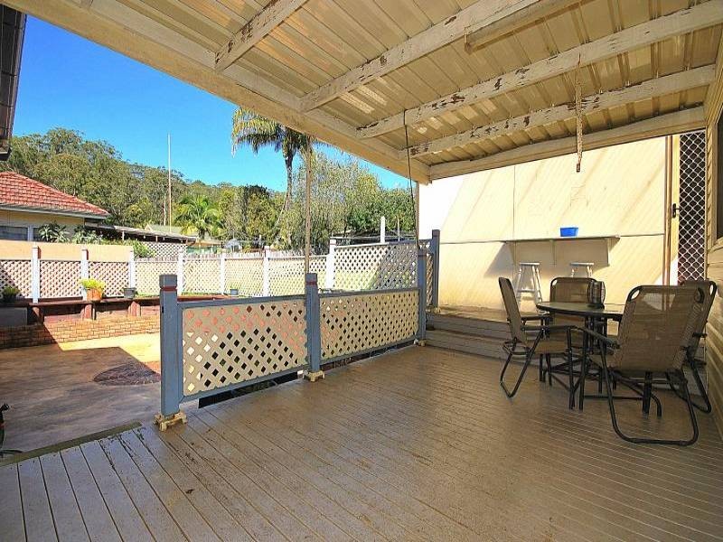 2A Jaques Street, Ourimbah NSW 2258