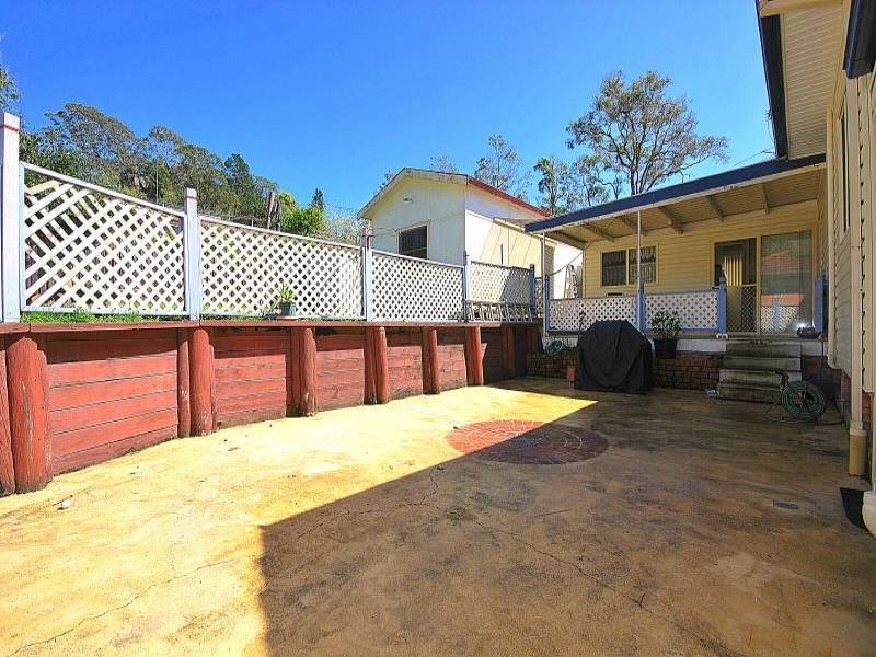 2A Jaques Street, Ourimbah NSW 2258