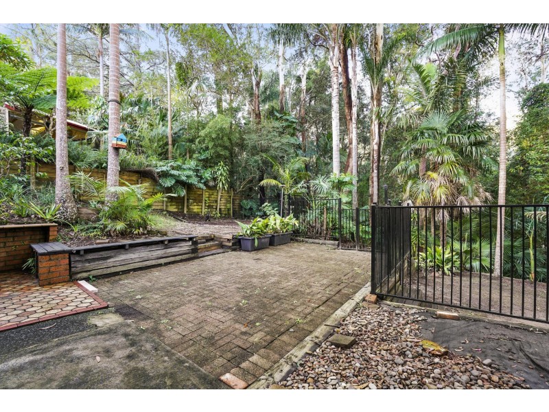 7 Larbonya Avenue, Wyoming NSW 2250