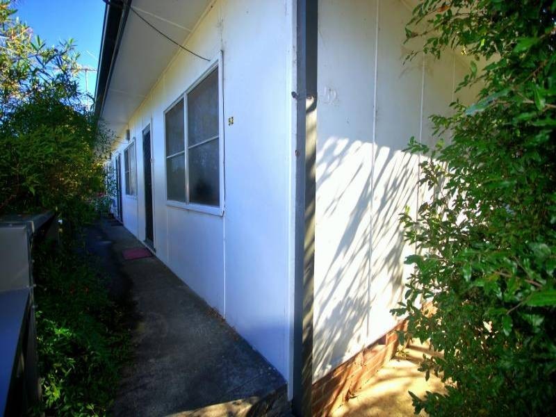 1,2,3,&4/52 Melbourne Street, East Gosford NSW 2250