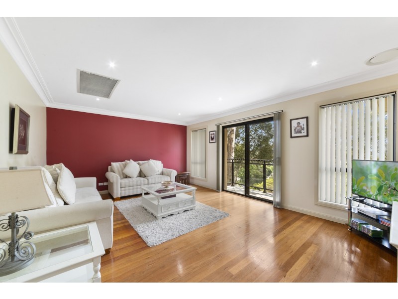 32 Berrys Head Road, Wyoming NSW 2250