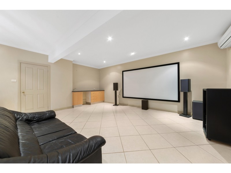 32 Berrys Head Road, Wyoming NSW 2250