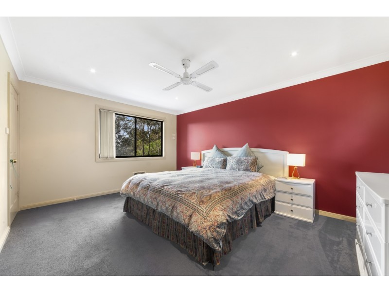 32 Berrys Head Road, Wyoming NSW 2250