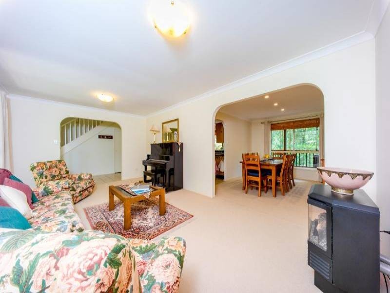 35 Walmsley Road, Ourimbah NSW 2258