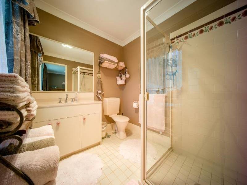 35 Walmsley Road, Ourimbah NSW 2258