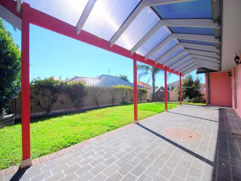 35 Brittany Crescent, Kariong NSW 2250