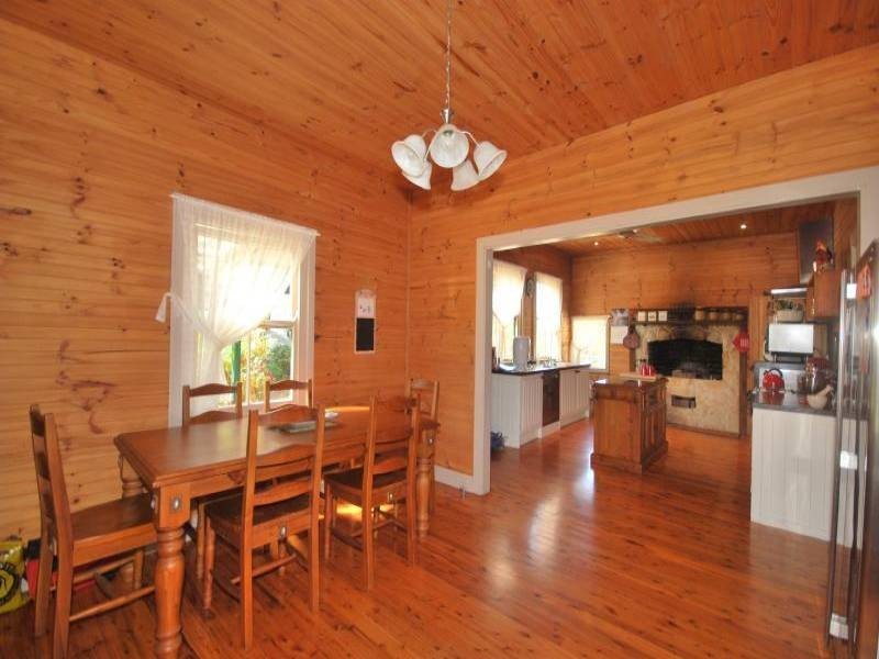 122 Lillicrapps Road, Mangrove Mountain NSW 2250