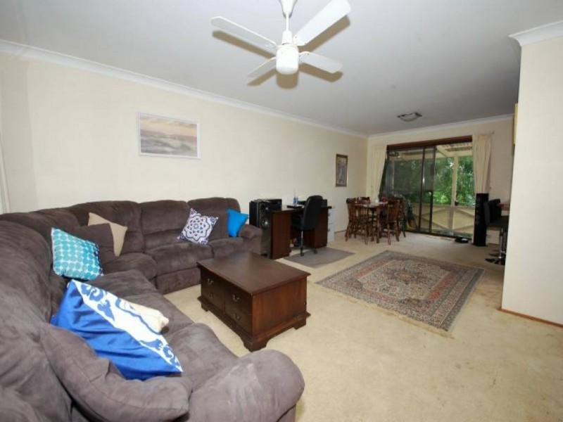 20 Macgregor Street, Wyoming NSW 2250