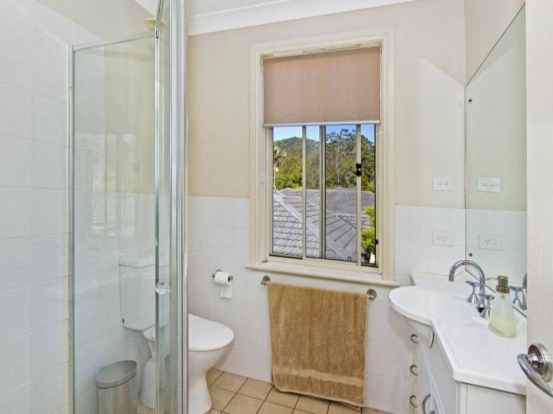 2/6 Bradys Gully Road, North Gosford NSW 2250