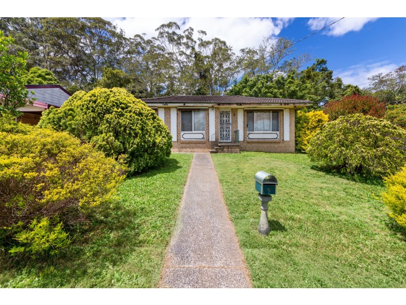 6 Elkhorn Close, Wyoming NSW 2250