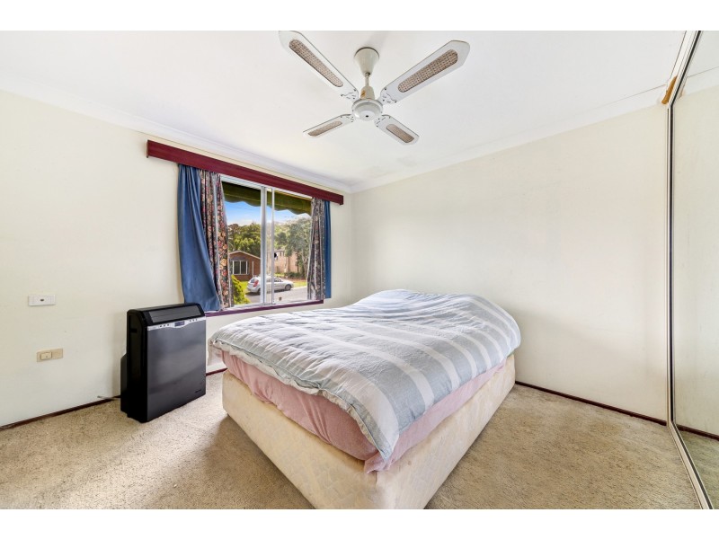 6 Elkhorn Close, Wyoming NSW 2250