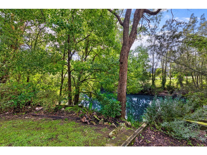 105 Maliwa Road, Narara NSW 2250