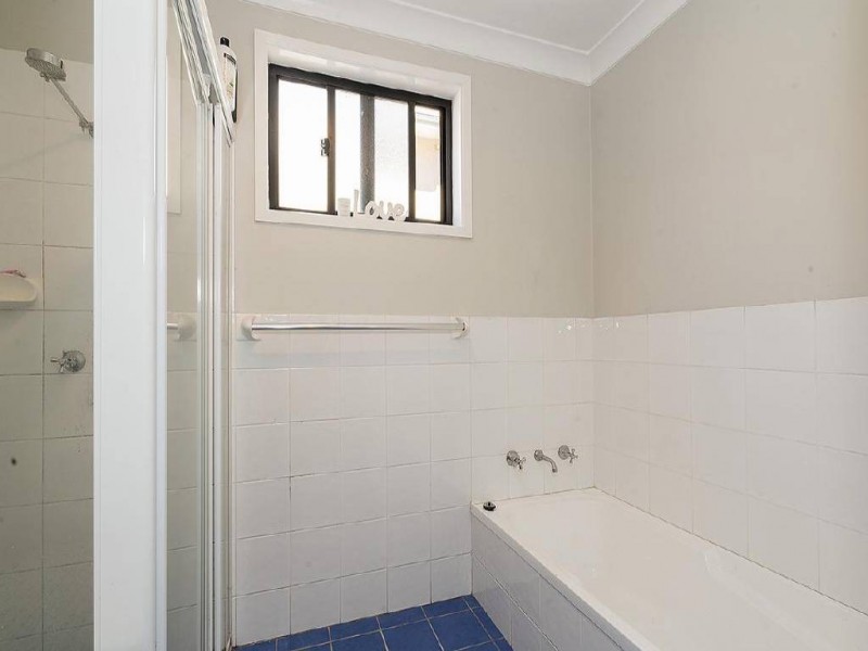 6/7 King Street, Ourimbah NSW 2258