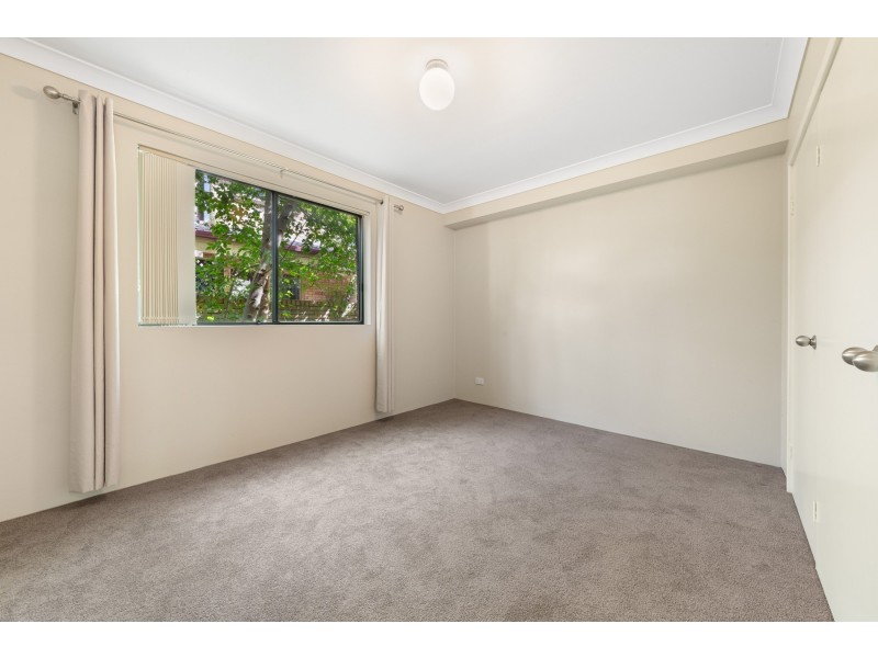 2/111 Faunce Street (West), Gosford NSW 2250