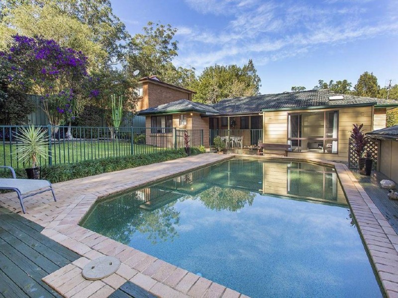 3 Pangari Close, Wyoming NSW 2250