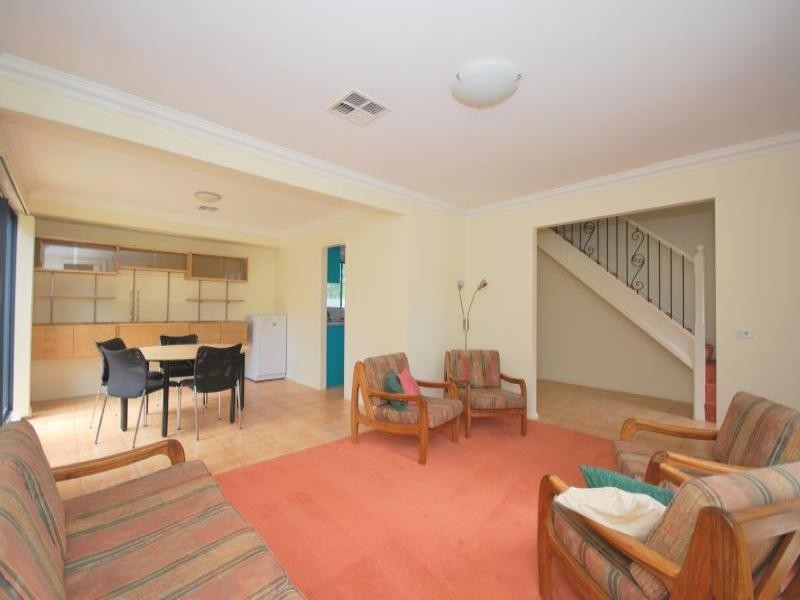 2 Rowena Road, Narara NSW 2250