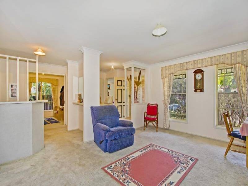 5 Blue Crane Close, Narara NSW 2250