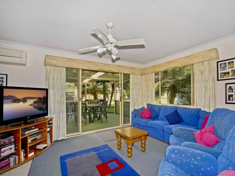 5 Blue Crane Close, Narara NSW 2250