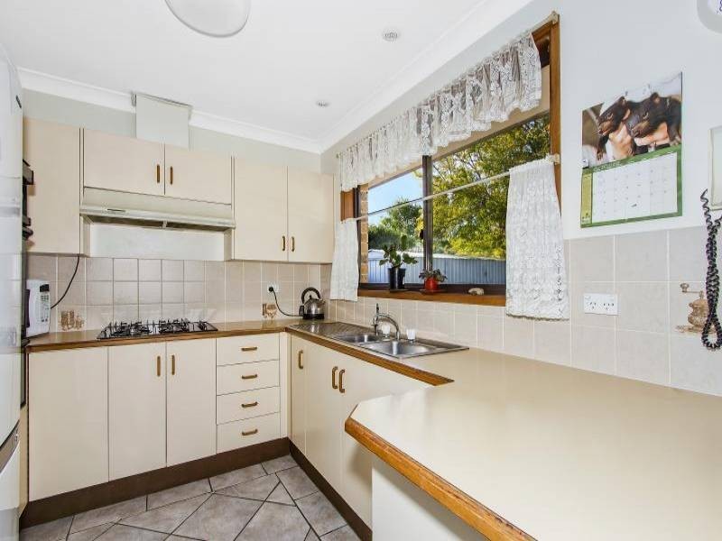 9 Arrawarra Street, Narara NSW 2250