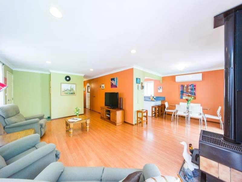 49 Tuggerah Street, Lisarow NSW 2250