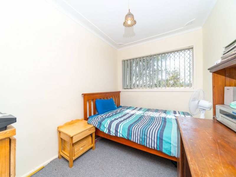 37 orange parade, Wyoming NSW 2250