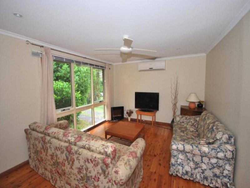 51 Rain Forest Road, Wyoming NSW 2250