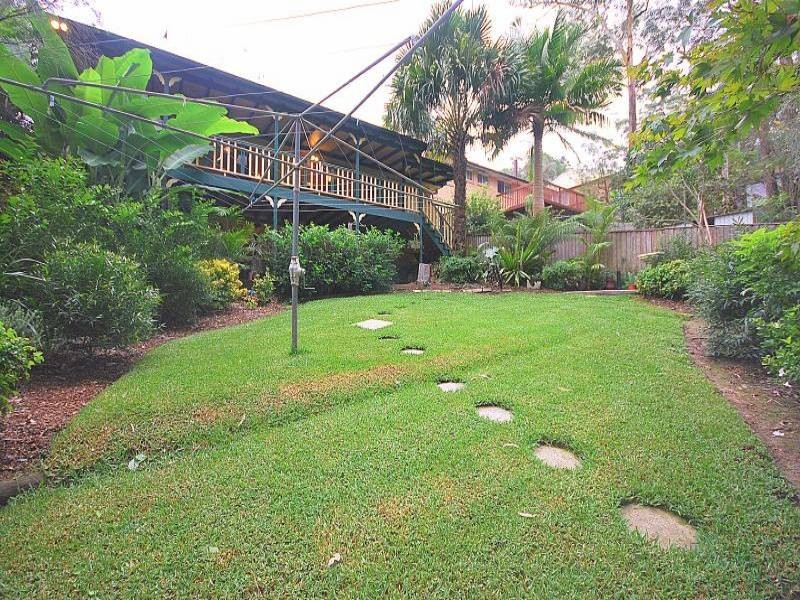 5 Fragar Avenue, Wyoming NSW 2250