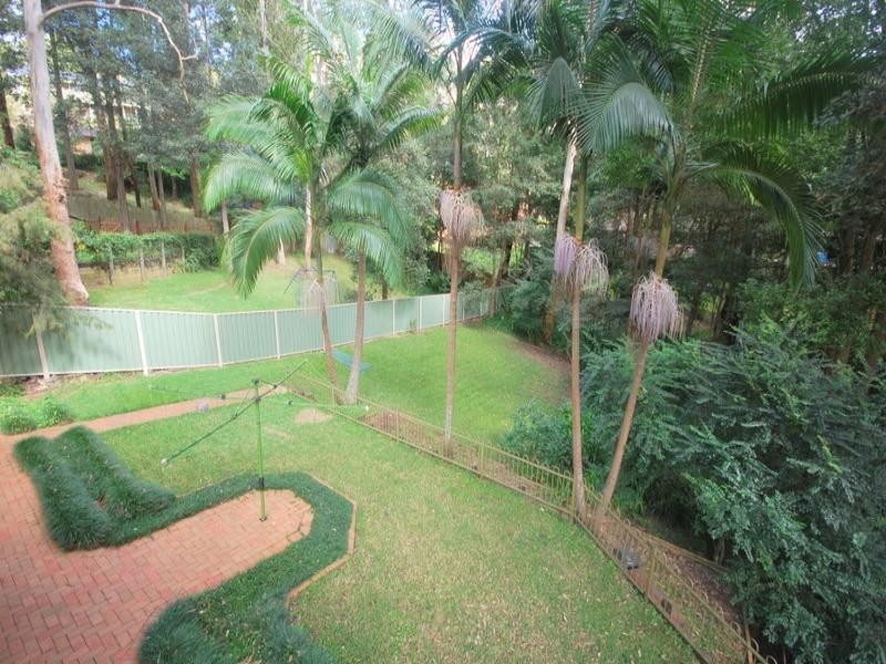 12 Calantha Drive, Wyoming NSW 2250