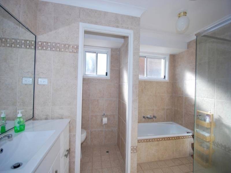 16 Whitehead Close, Kariong NSW 2250