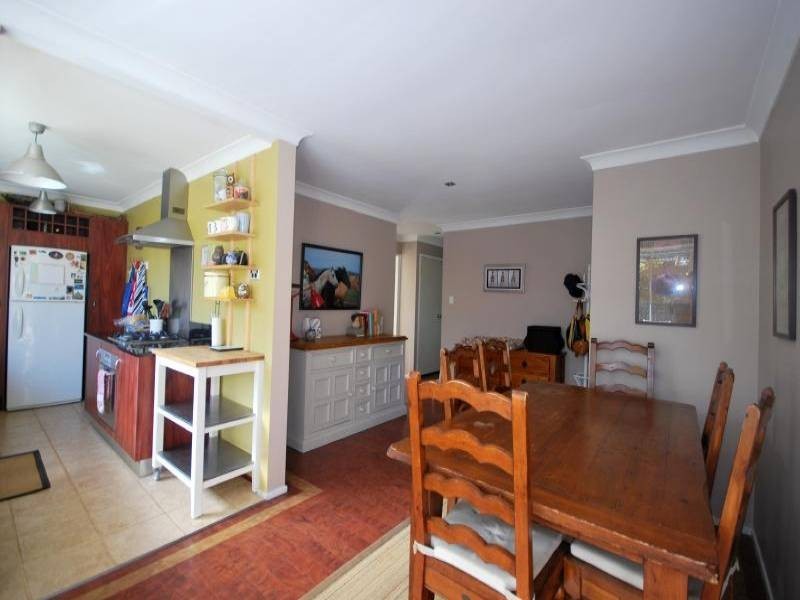 16 Whitehead Close, Kariong NSW 2250