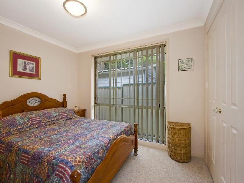 1/235 Avoca Drive, Green Point NSW 2251