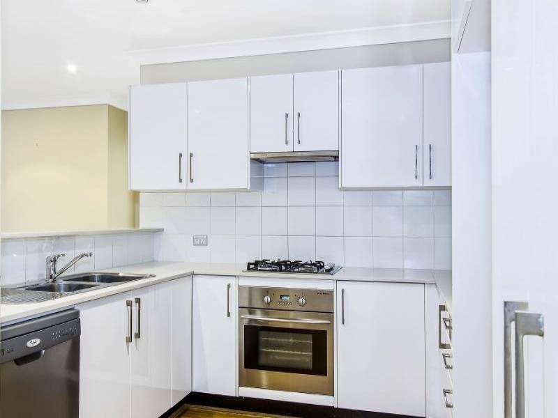 4/13-15 Moore Street, West Gosford NSW 2250