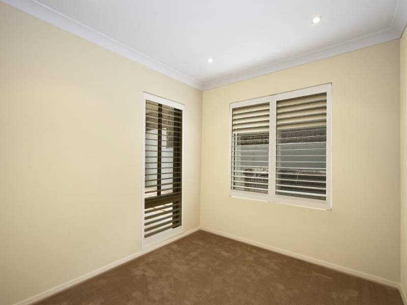 4/13-15 Moore Street, West Gosford NSW 2250